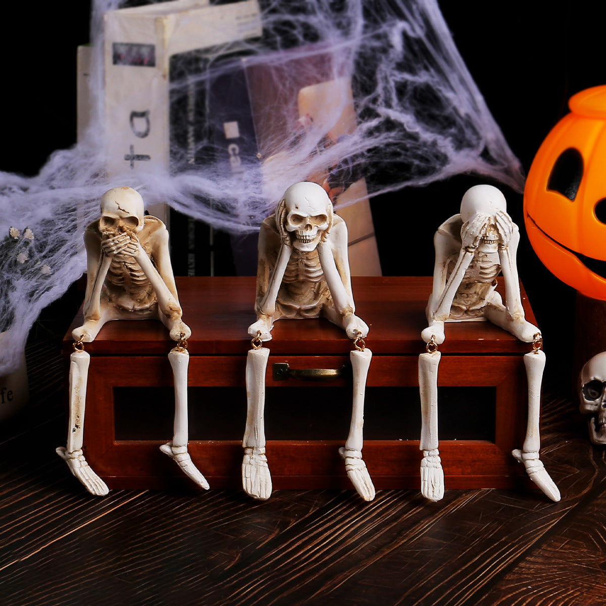 đ„Last 3 hours â 60% offđ„Halloween Decorations, Skeleton Statue Set