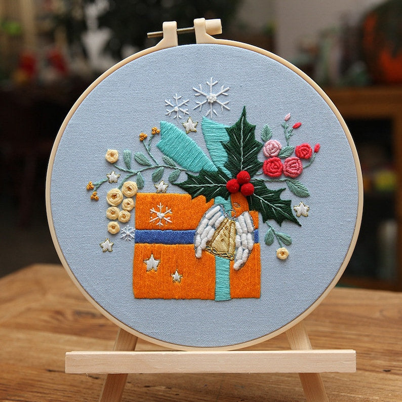 🎅2025 Festival Embroidery Set
